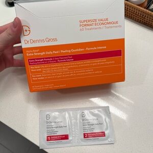 Dr Dennis Gross 37 treatments of Alpha Beta Extra Strength Daily Peel